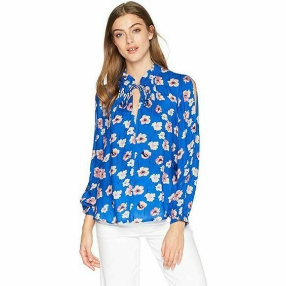 Lucky Brand Tops - Lucky Brand Top Umi Floral Peasant Blouse
